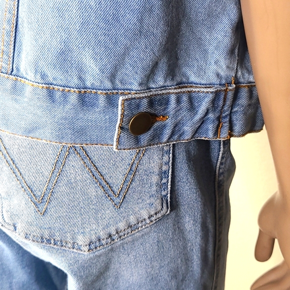 Denim Vest Size Small Light Blue Eclectic FRIENDS Fan Lobster Mermaid Fun Unique - Picture 5 of 9